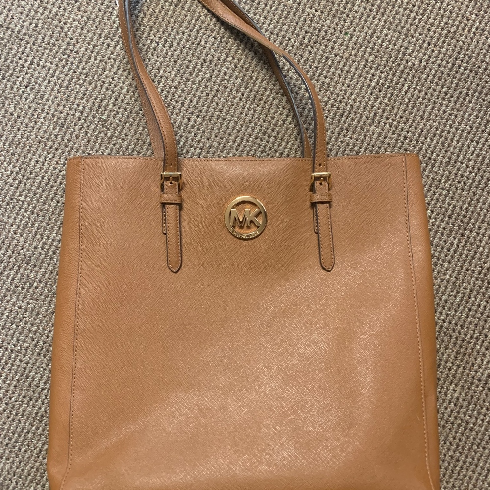 Michael Kors Tote